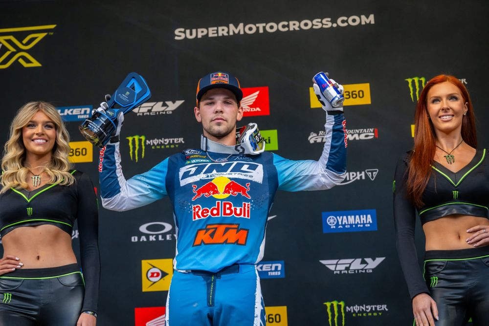 Sexton Wins Denver SX as Title Fight Heats Up in 450SX | KTM